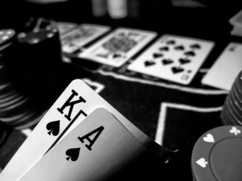 Покерный рум Poker Planets: обзор официального сайта